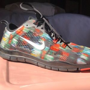 RARE Nike 9.5 women’s shoes